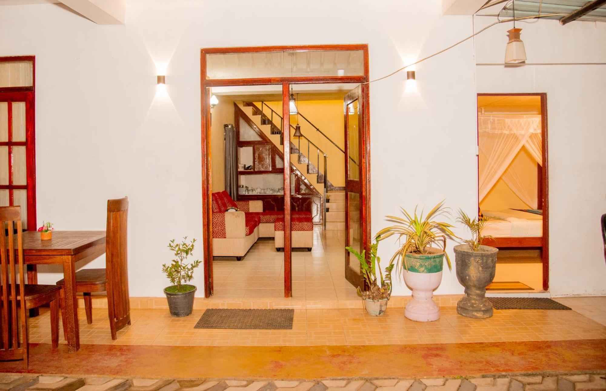 Cheeky Wild Villa Ella Luaran gambar